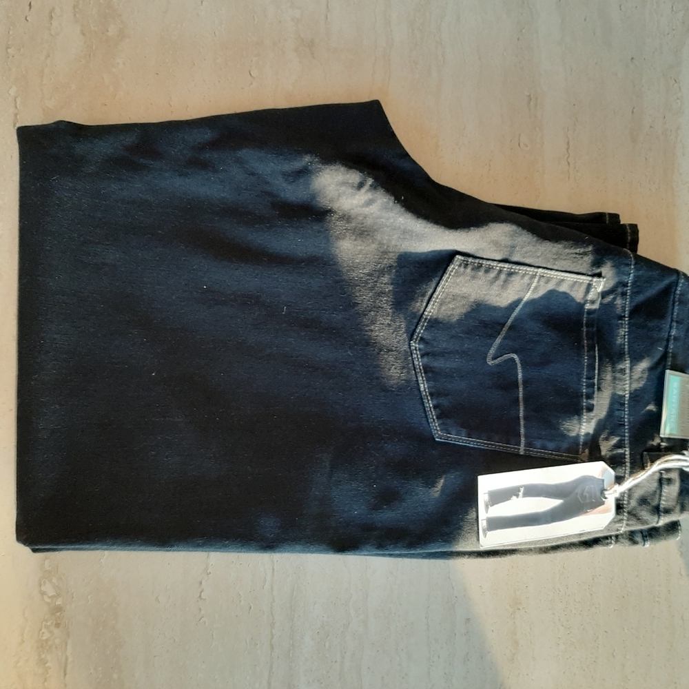 Ladies jeans P Size - Picture 7 of 9
